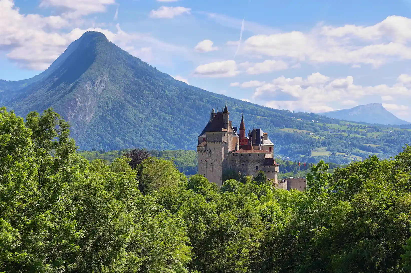 Château de menthon à vélo électrique